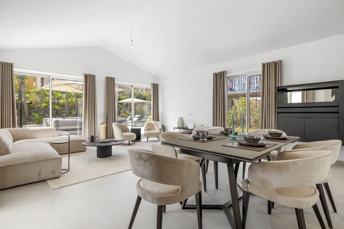 4 quarto Moradia para venda em Bahia de Casares com piscina - 1 750 000 € (Ref: 9182432)