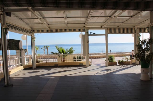 Komercyjne na sprzedaż w Canuta, Calpe / Calp z basenem garażem - 1 100 000 € (Ref: 9182455)