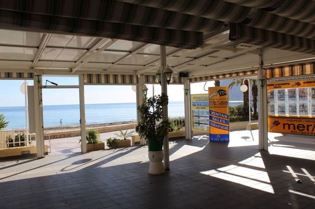 Komercyjne na sprzedaż w Canuta, Calpe / Calp z basenem garażem - 1 100 000 € (Ref: 9182455)