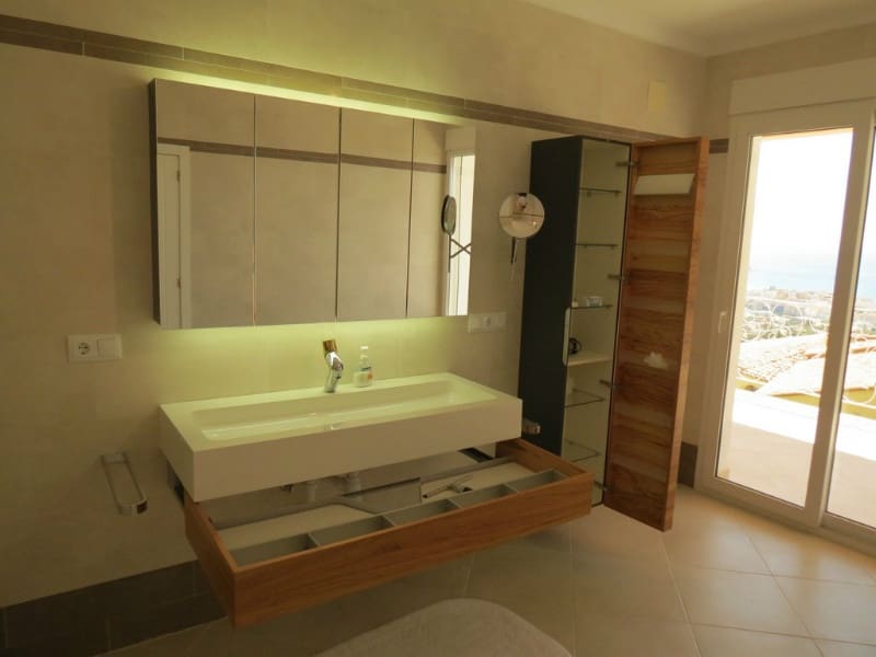 4 sypialnia Willa na sprzedaż w Calpe / Calp z basenem garażem - 795 000 € (Ref: 9182464)