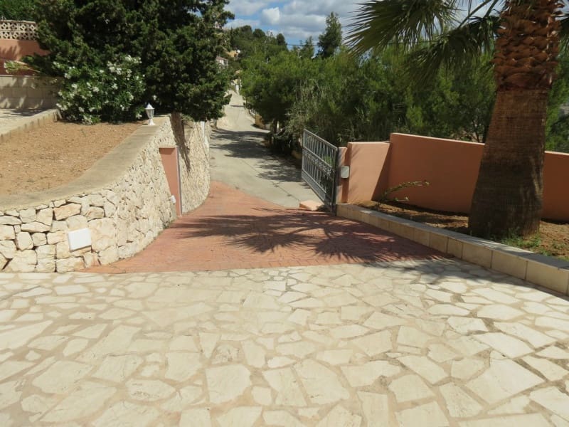 4 sypialnia Willa na sprzedaż w Calpe / Calp z basenem garażem - 795 000 € (Ref: 9182464)