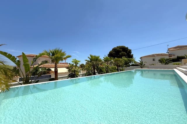 4 slaapkamer Villa te koop in Benissa - € 2.260.000 (Ref: 9182472)