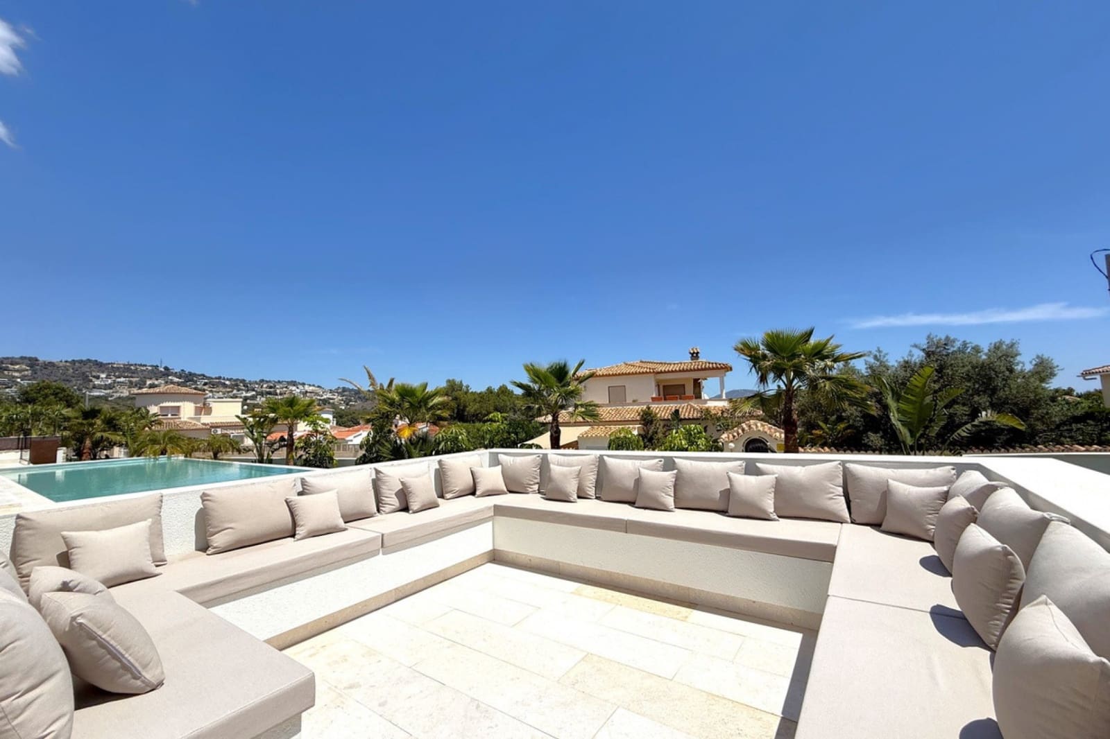 4 slaapkamer Villa te koop in Benissa - € 2.260.000 (Ref: 9182472)