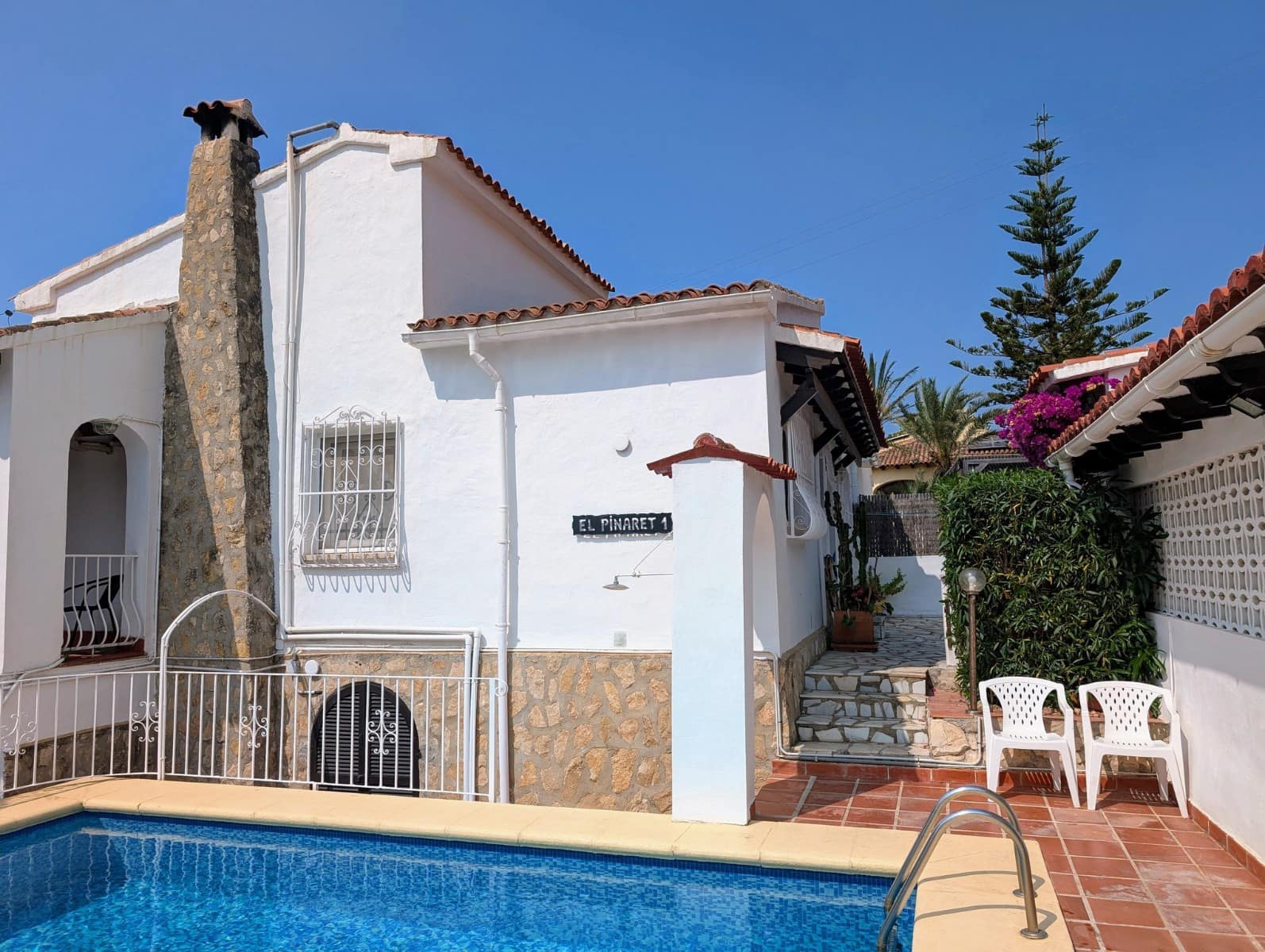 3 soverom Hus til salgs i Moraira med svømmebasseng garasje - € 535 000 (Ref: 9182489)