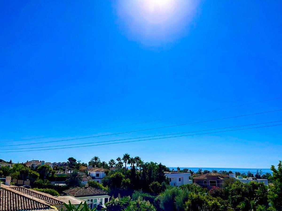 5 soverom Villa til salgs i Marbella med svømmebasseng - € 1 950 000 (Ref: 9182513)