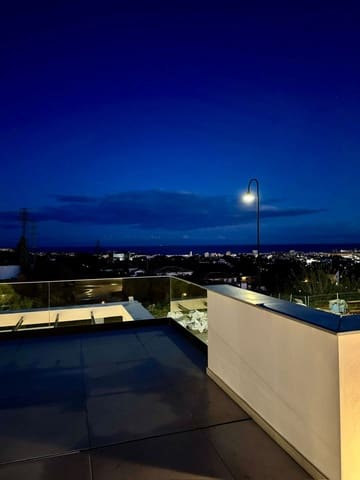 Chalet de 4 habitaciones en Mijas pueblo, Mijas en venta con piscina - 1.050.000 € (Ref: 9182536)