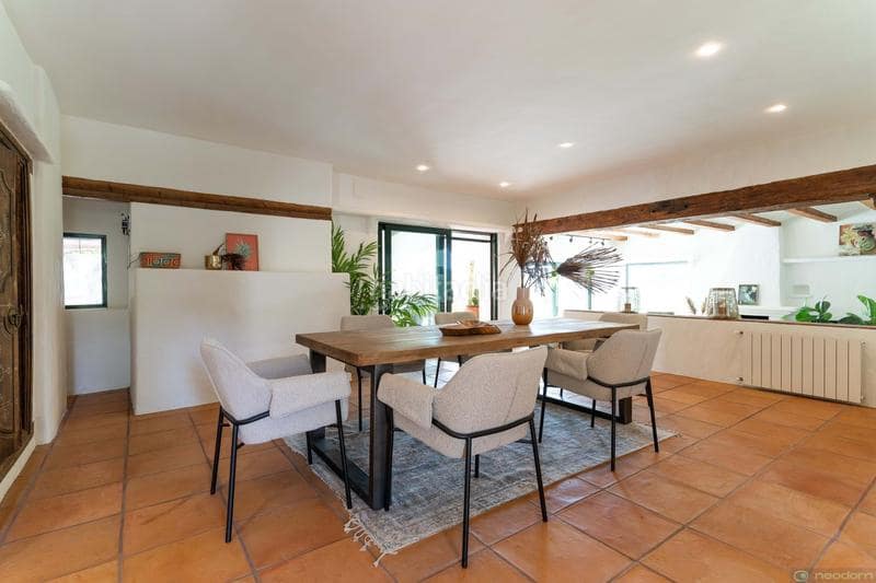 4 soverom Finca/Herregård til salgs i Senija med svømmebasseng garasje - € 1 295 000 (Ref: 9182548)