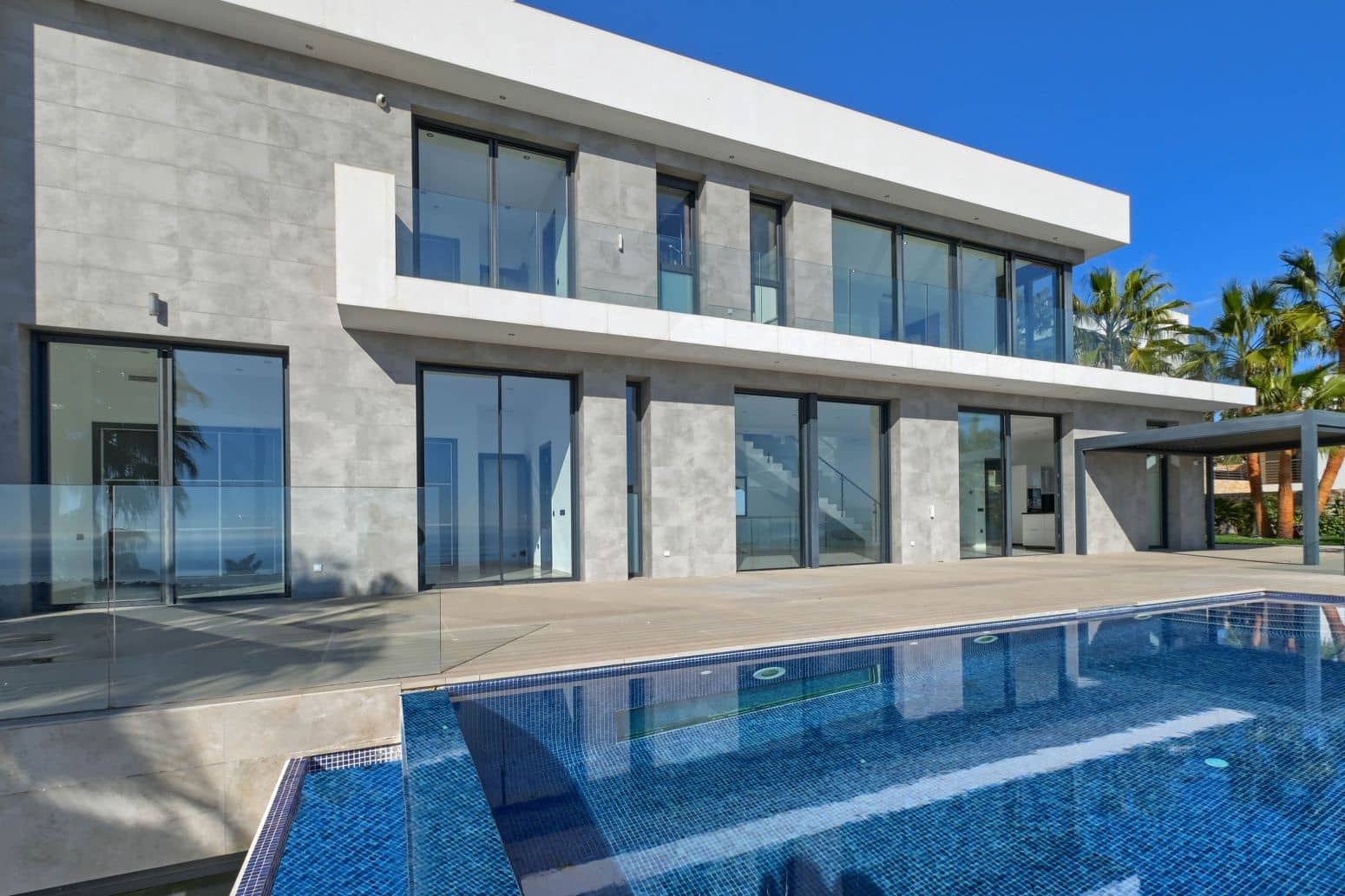 6 soverom Villa til salgs i Benissa med svømmebasseng garasje - € 4 750 000 (Ref: 9182557)