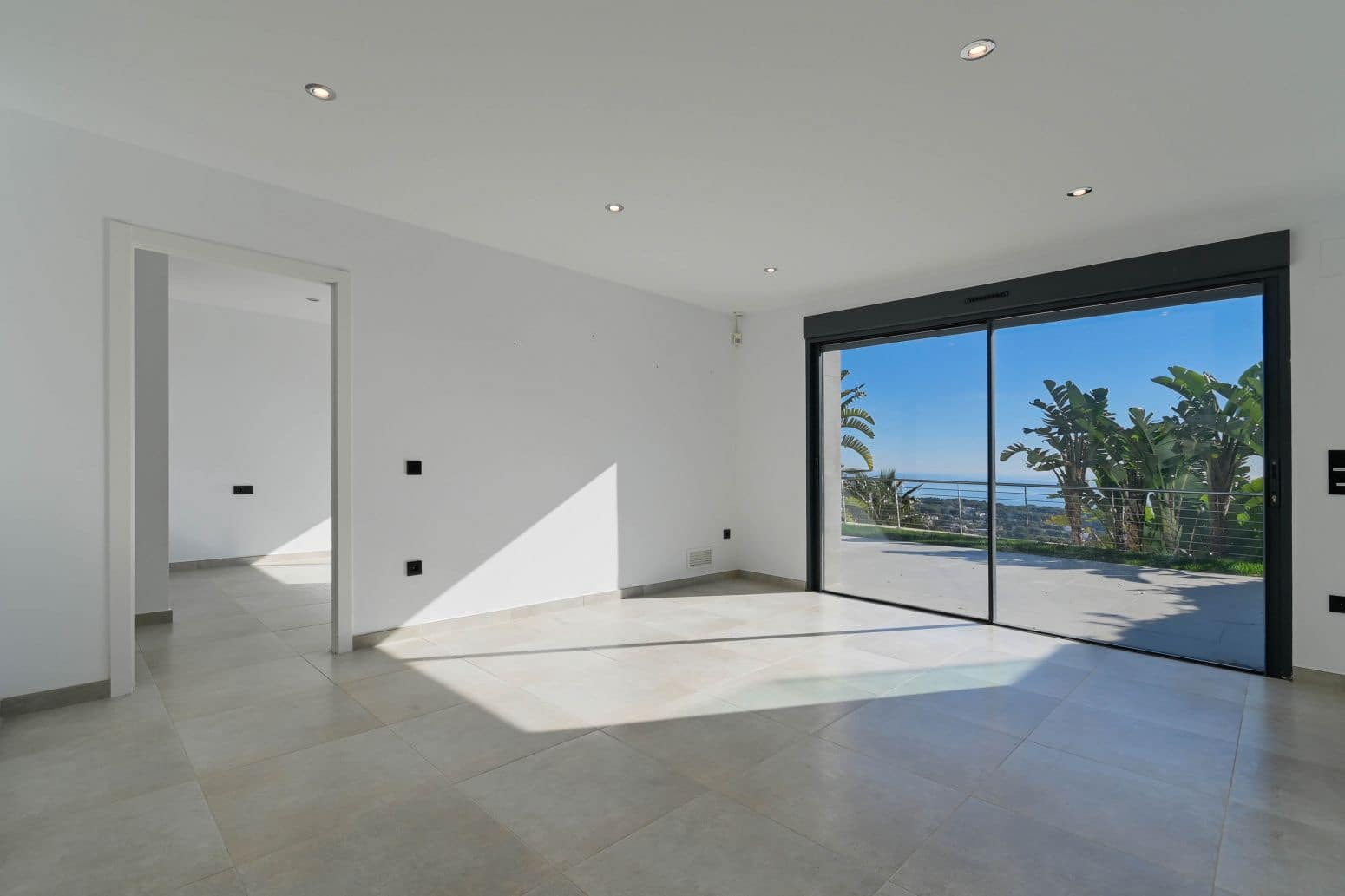 6 soverom Villa til salgs i Benissa med svømmebasseng garasje - € 4 750 000 (Ref: 9182557)