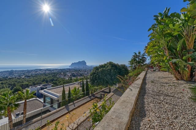 6 soverom Villa til salgs i Benissa med svømmebasseng garasje - € 4 750 000 (Ref: 9182557)