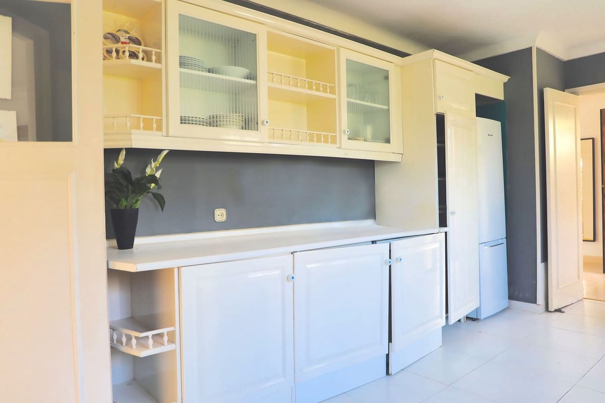 5 soverom Villa til salgs i La Capellania med svømmebasseng - € 1 250 000 (Ref: 9182599)