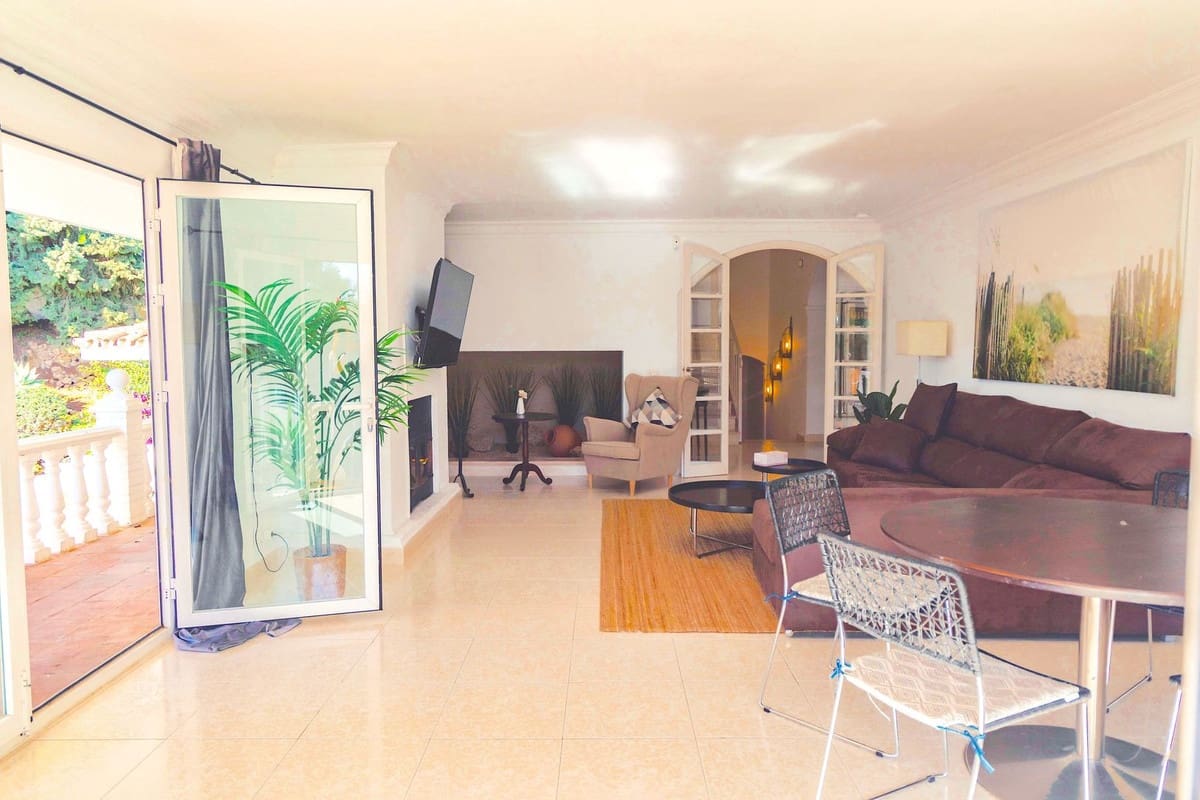 5 camera da letto Villa in vendita in La Capellania con piscina - 1.250.000 € (Rif: 9182599)