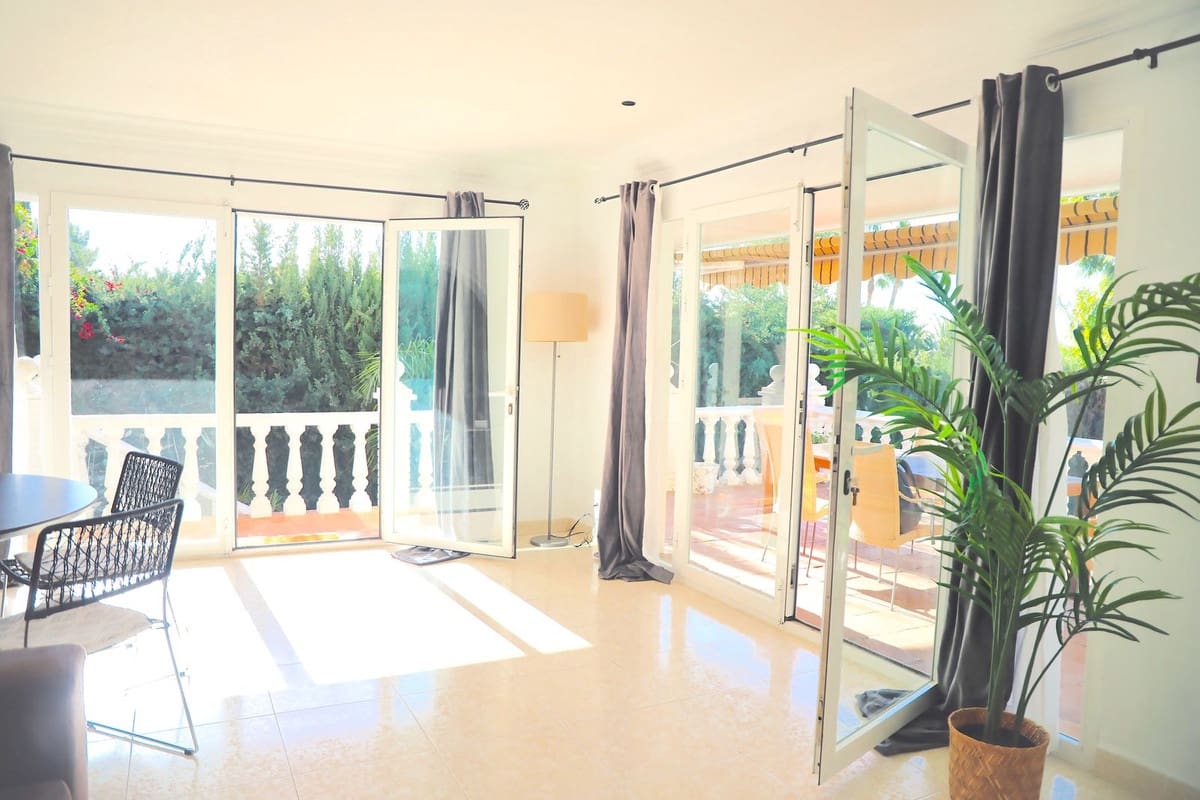 5 camera da letto Villa in vendita in La Capellania con piscina - 1.250.000 € (Rif: 9182599)