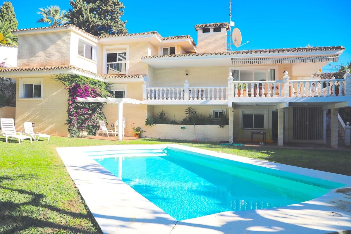 5 camera da letto Villa in vendita in La Capellania con piscina - 1.250.000 € (Rif: 9182599)