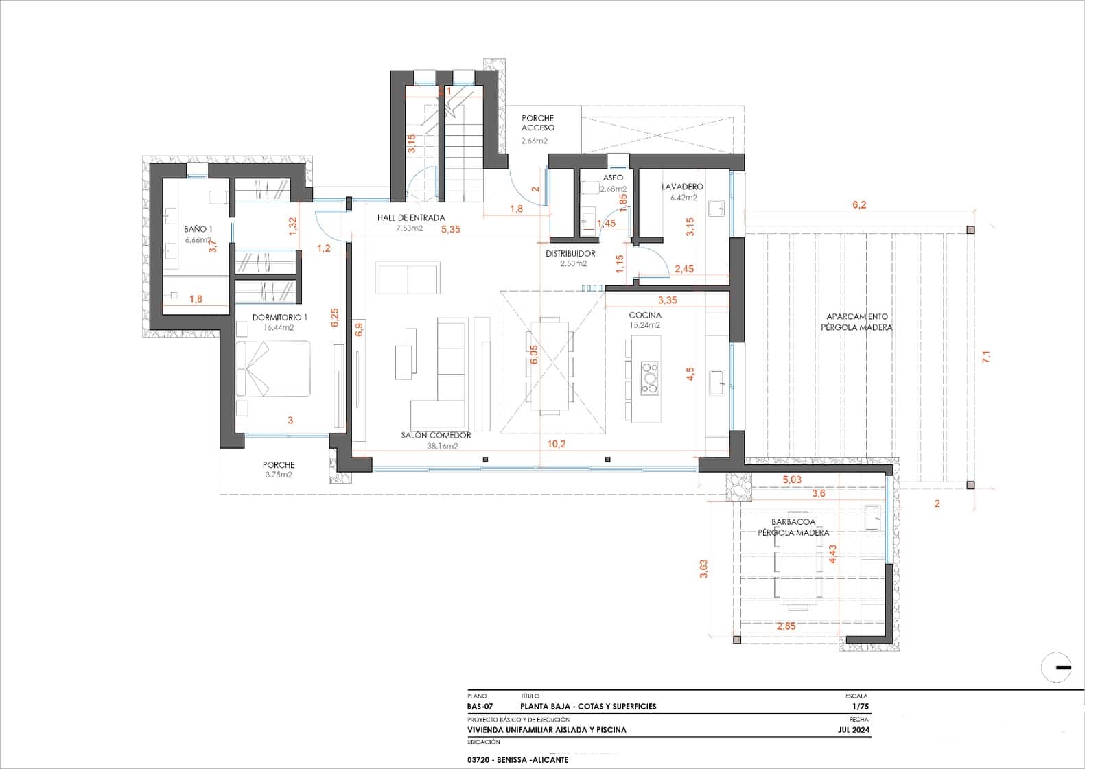 4 makuuhuone Huvila myytävänä paikassa Benissa mukana uima-altaan 
autotalli - 1 600 000 € (Ref: 9182616)