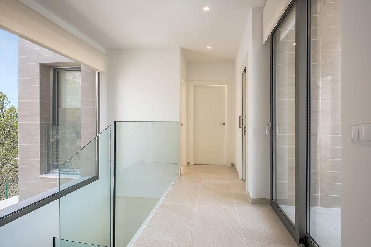 4 soveværelse Villa til salg i Finestrat med swimmingpool - € 685.000 (Ref: 9182649)