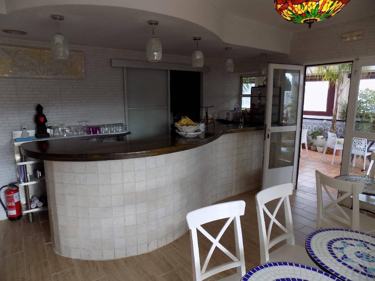 16 soverom Kommersiell til salgs i Calpe / Calp med svømmebasseng garasje - € 1 050 000 (Ref: 9182654)