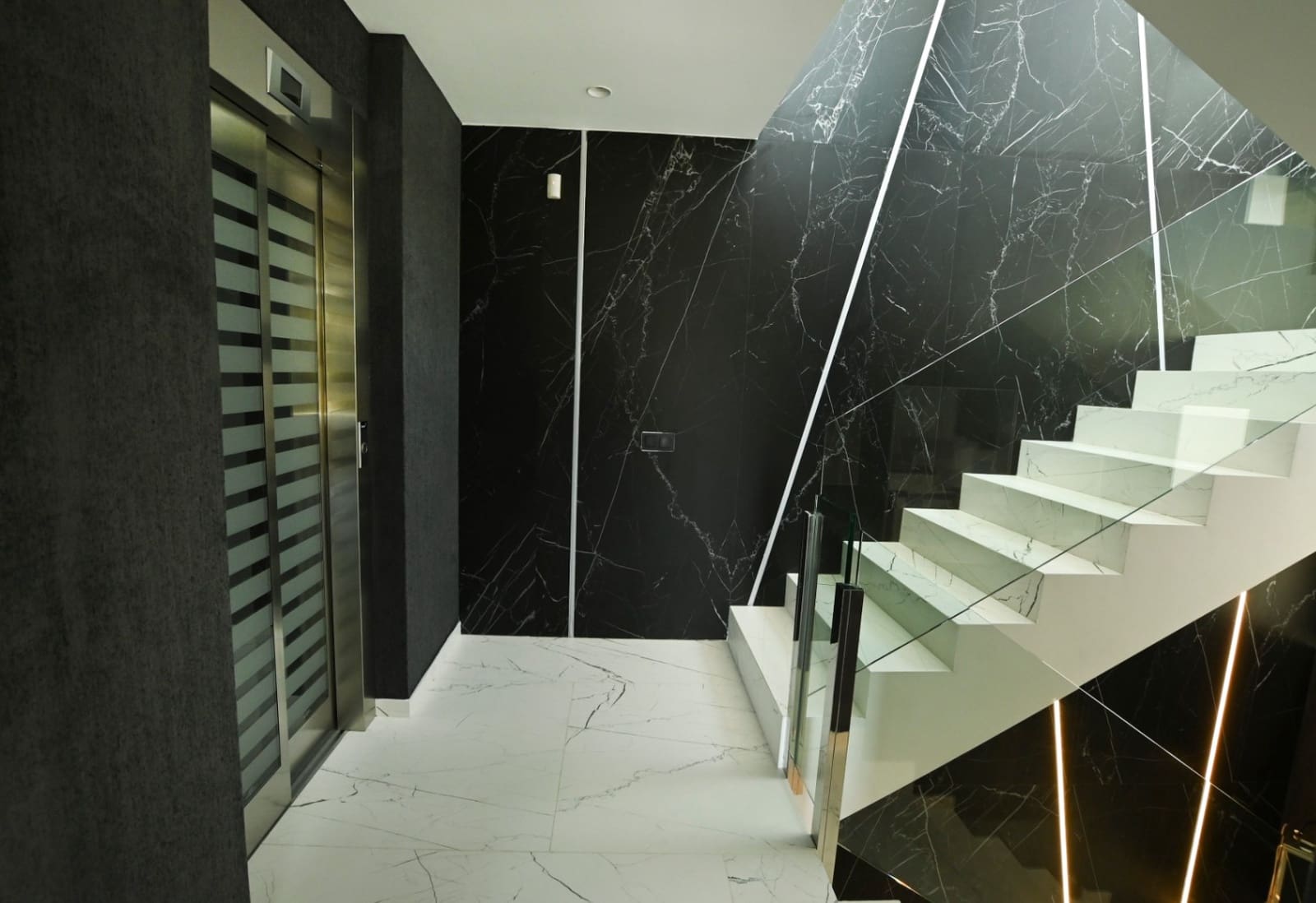 5 slaapkamer Villa te koop in Benissa met zwembad garage - € 3.300.000 (Ref: 9182667)