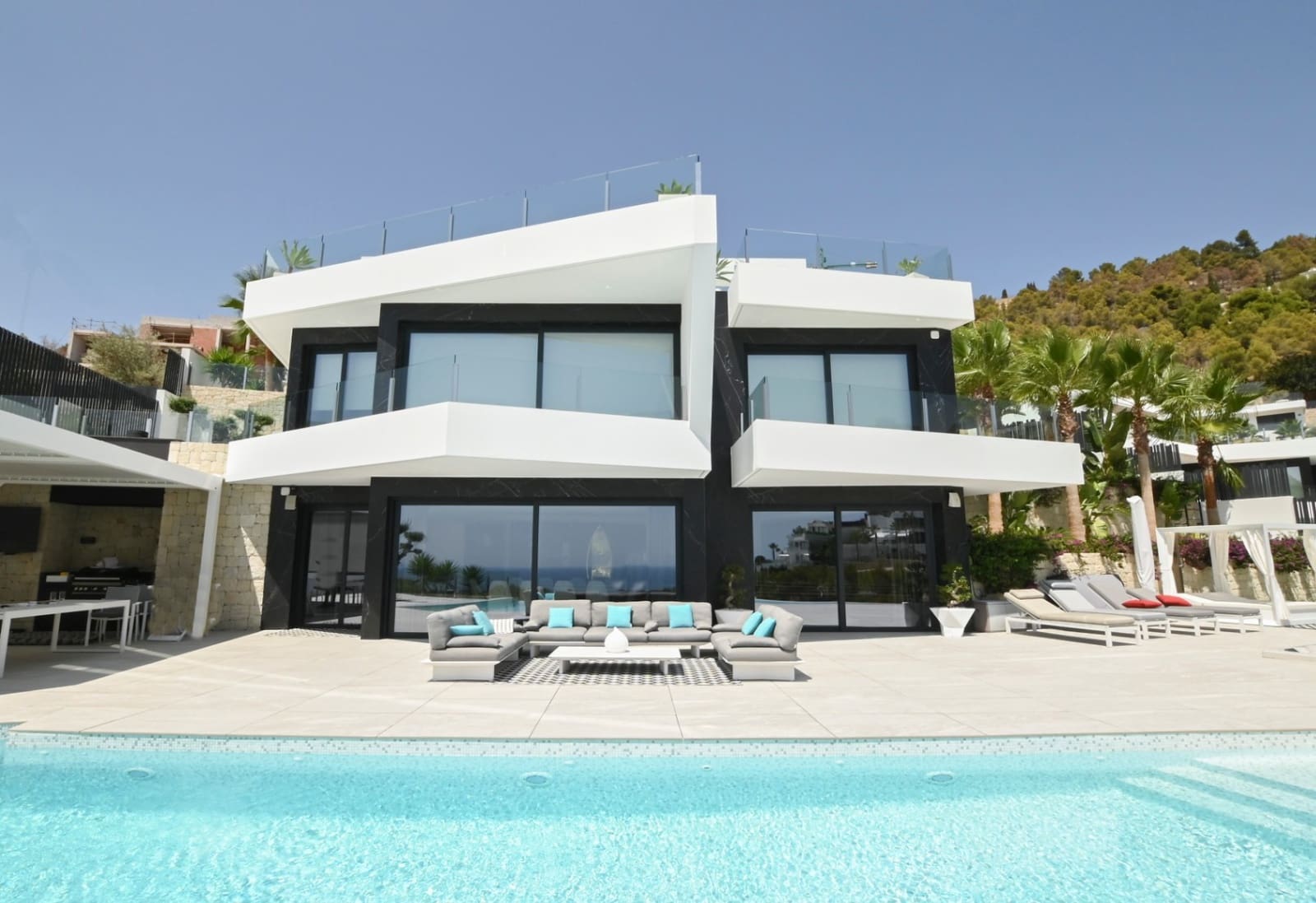 5 slaapkamer Villa te koop in Benissa met zwembad garage - € 3.300.000 (Ref: 9182667)