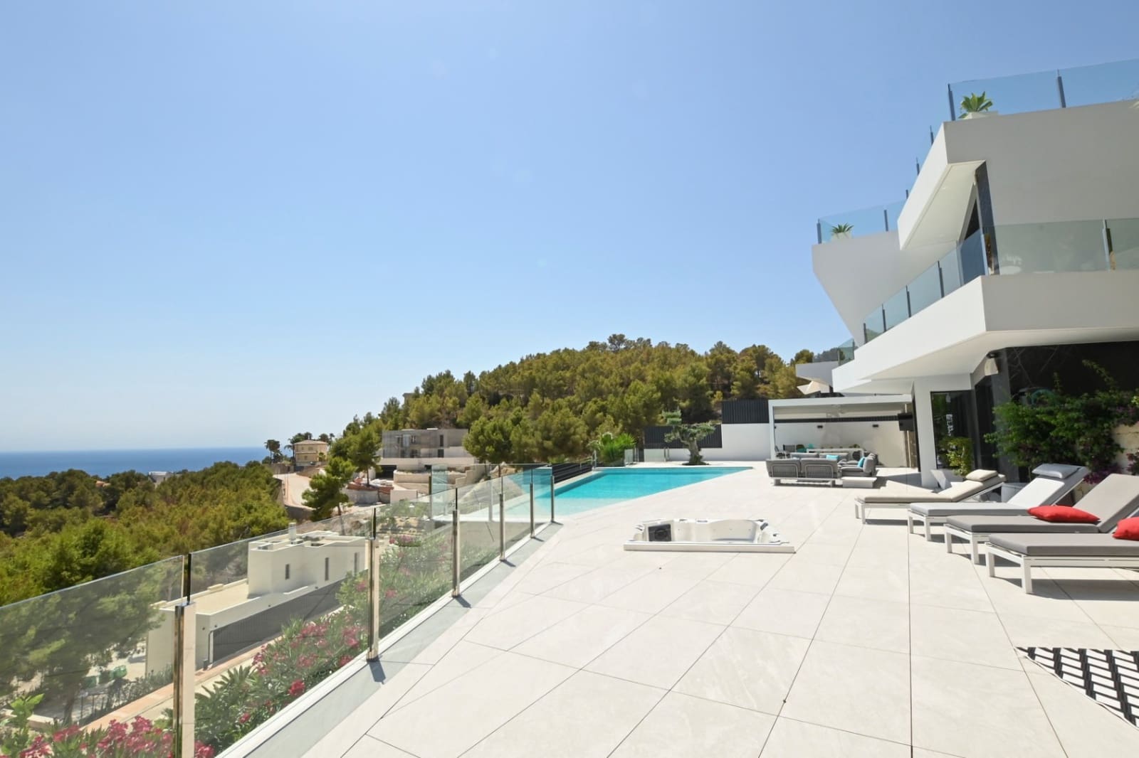 5 slaapkamer Villa te koop in Benissa met zwembad garage - € 3.300.000 (Ref: 9182667)