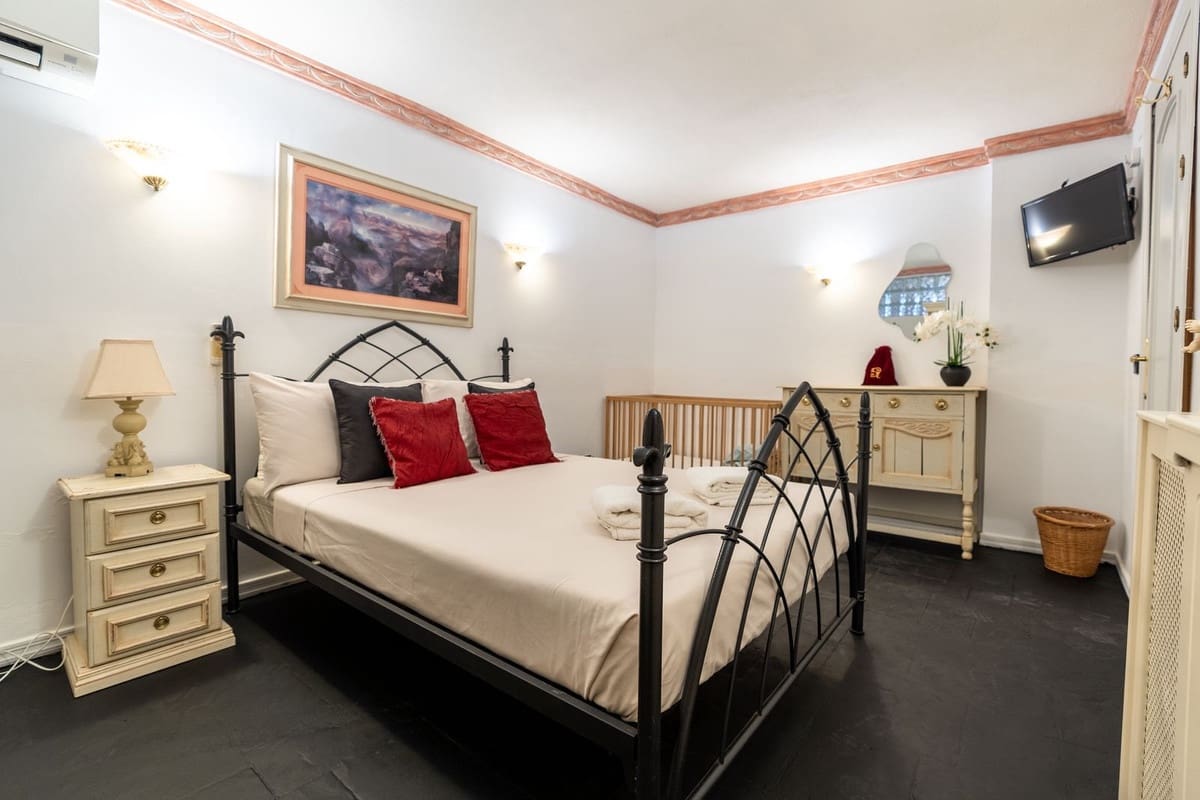 7 soverom Villa til salgs i Benalmadena Costa med svømmebasseng - € 2 500 000 (Ref: 9182673)