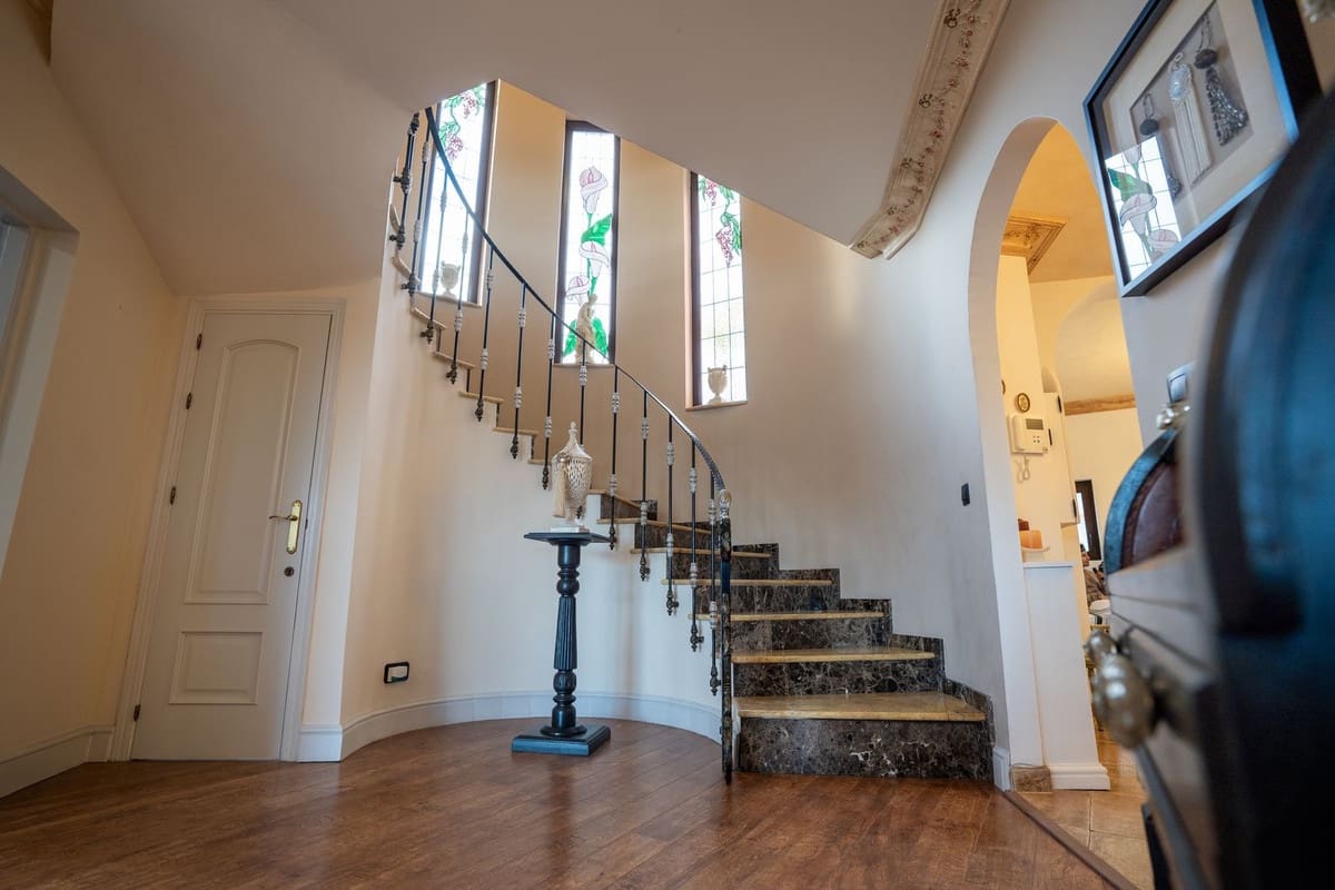 7 soverom Villa til salgs i Benalmadena Costa med svømmebasseng - € 2 500 000 (Ref: 9182673)