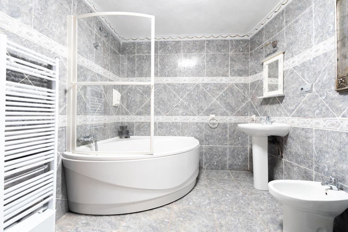 7 Zimmer Villa zu verkaufen in Benalmadena Costa mit Pool - 2.500.000 € (Ref: 9182673)