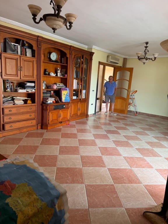 8 soverom Villa til salgs i Benidorm med svømmebasseng - € 890 000 (Ref: 9182694)