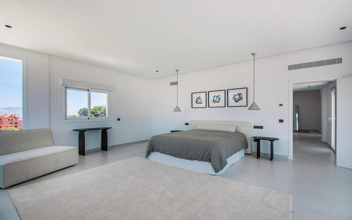 4 soveværelse Villa til salg i Marbella med garage - € 2.195.000 (Ref: 9182696)