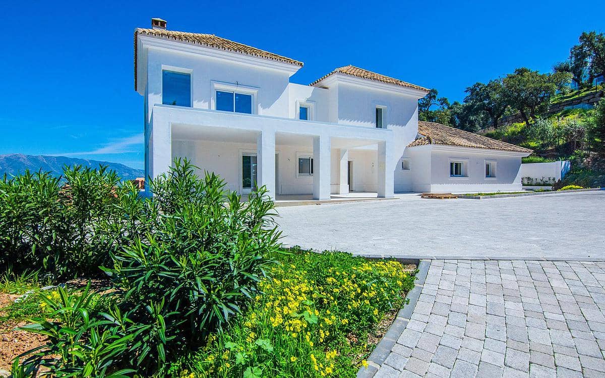 4 soveværelse Villa til salg i Marbella med garage - € 2.195.000 (Ref: 9182696)
