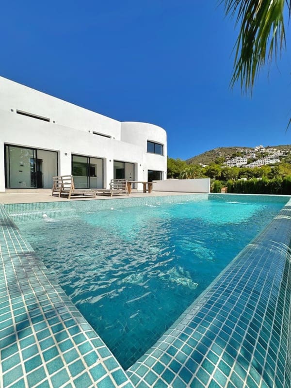 4 sypialnia Willa na sprzedaż w Moraira z basenem garażem - 1 500 000 € (Ref: 9182701)