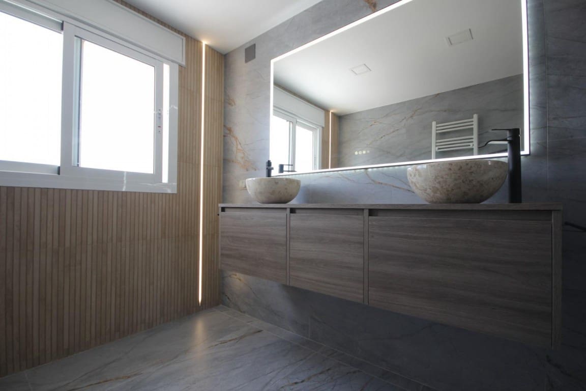 5 soverom Villa til salgs i La Nucia med svømmebasseng garasje - € 1 350 000 (Ref: 9182710)