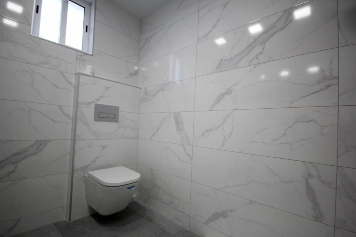 5 soverom Villa til salgs i La Nucia med svømmebasseng garasje - € 1 350 000 (Ref: 9182710)