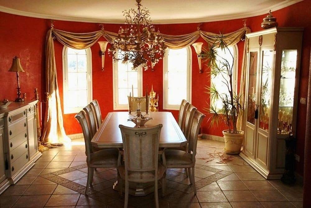 8 bedroom Villa for sale in La Nucia with pool garage - € 4,200,000 (Ref: 9182727)