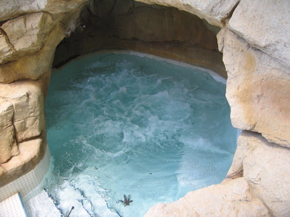 8 bedroom Villa for sale in La Nucia with pool garage - € 4,200,000 (Ref: 9182727)