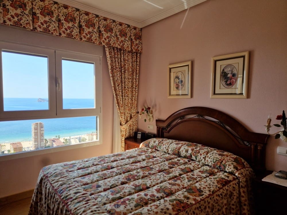 4 soveværelse Lejlighed til salg i Benidorm - € 685.000 (Ref: 9182737)