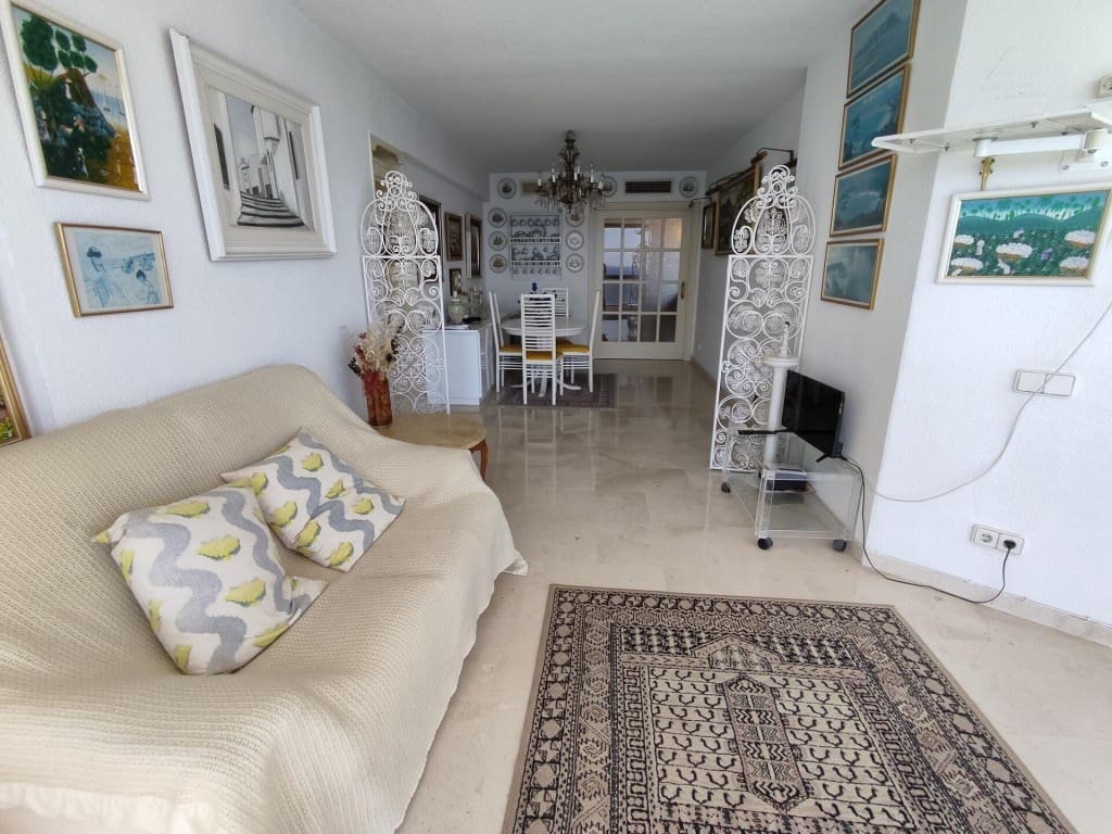 3 bedroom Apartment for sale in Benidorm with pool garage - € 685,000 (Ref: 9182742)