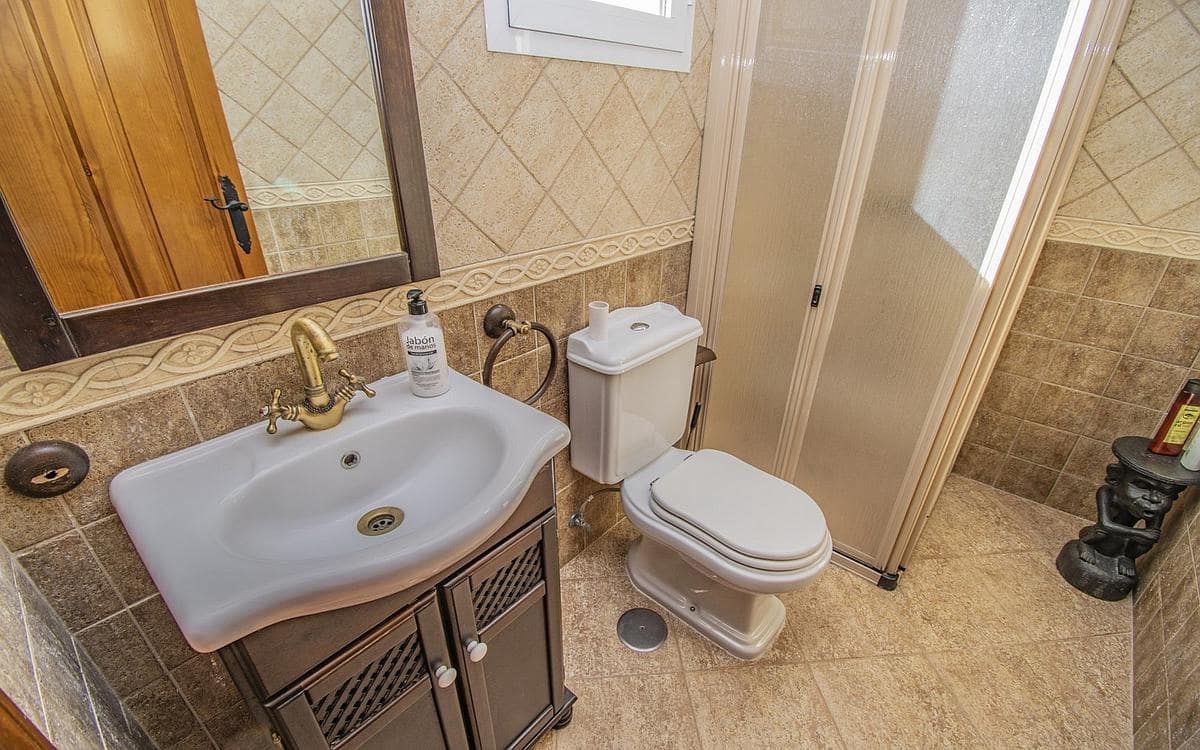 7 slaapkamer Villa te koop in Estepona met zwembad garage - € 2.500.000 (Ref: 9182745)