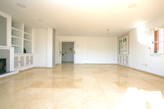 6 slaapkamer Penthouse te koop in Fuengirola met zwembad - € 785.000 (Ref: 9182798)