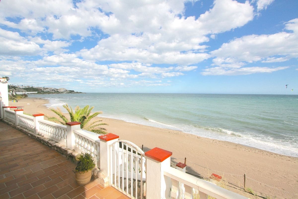 4 quarto Moradia para venda em Mijas Costa com piscina - 1 680 000 € (Ref: 9182807)