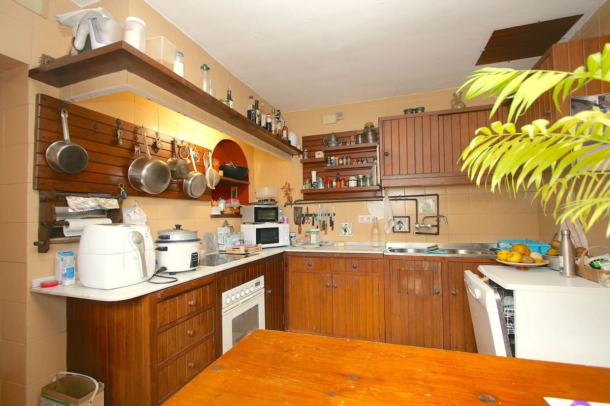 4 quarto Moradia para venda em Mijas Costa com piscina - 1 680 000 € (Ref: 9182807)