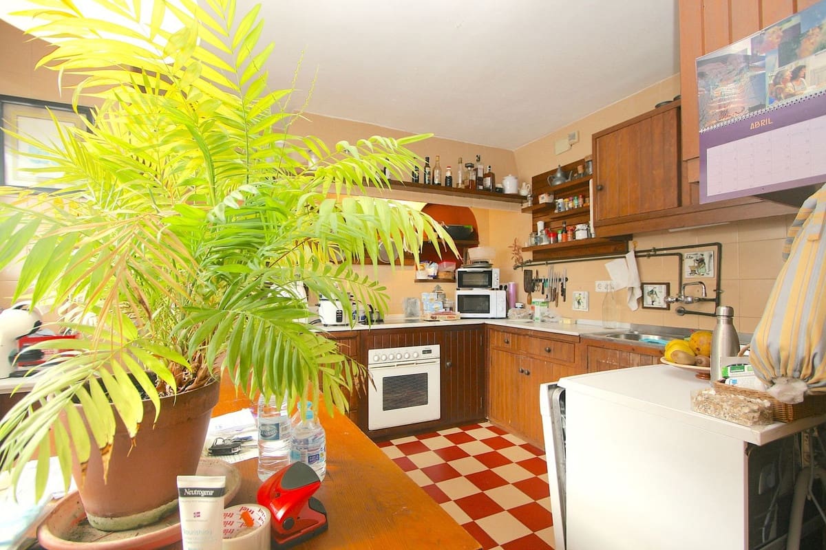 4 quarto Moradia para venda em Mijas Costa com piscina - 1 680 000 € (Ref: 9182807)