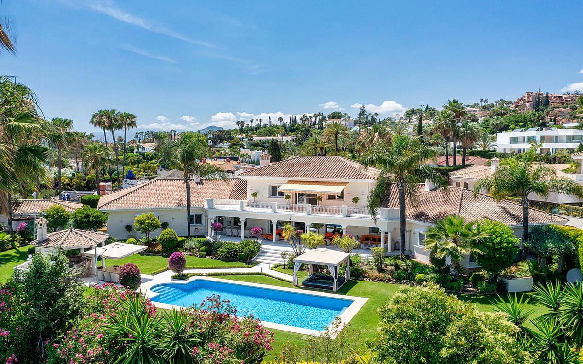 6 soveværelse Villa til salg i Marbella med swimmingpool garage - € 6.900.000 (Ref: 9182871)