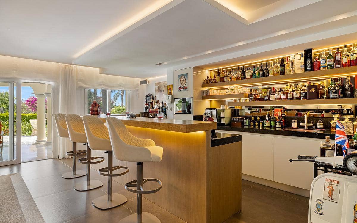 6 soveværelse Villa til salg i Marbella med swimmingpool garage - € 6.900.000 (Ref: 9182871)