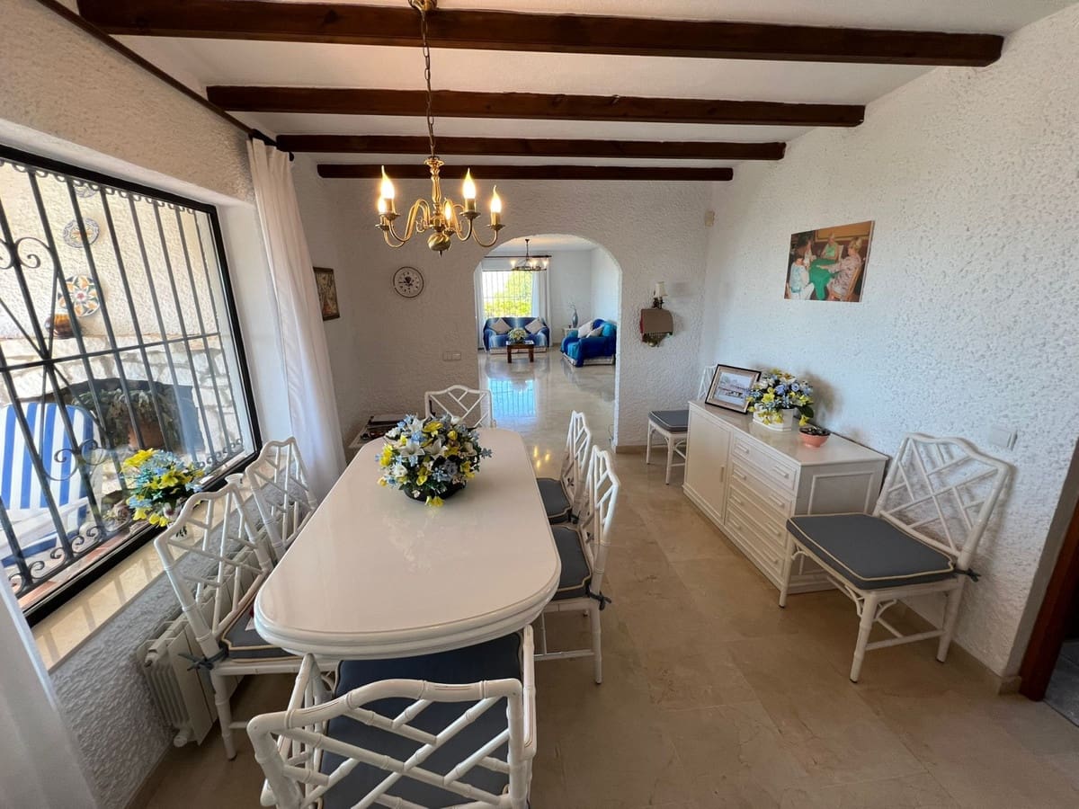 4 soverom Villa til salgs i Mijas med svømmebasseng - € 899 000 (Ref: 9182874)