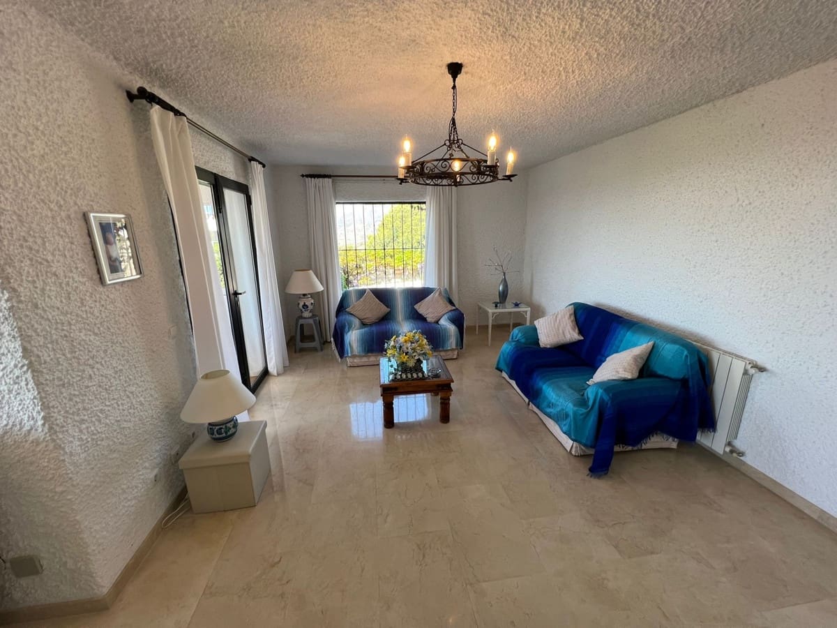 4 soverom Villa til salgs i Mijas med svømmebasseng - € 899 000 (Ref: 9182874)