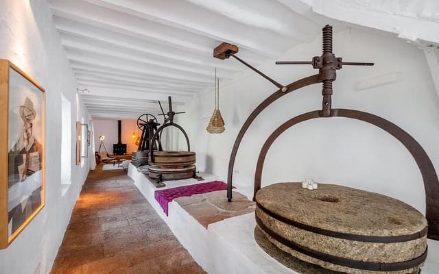 4 slaapkamer Finca/Landhuis te koop in Coín - € 990.000 (Ref: 9182906)