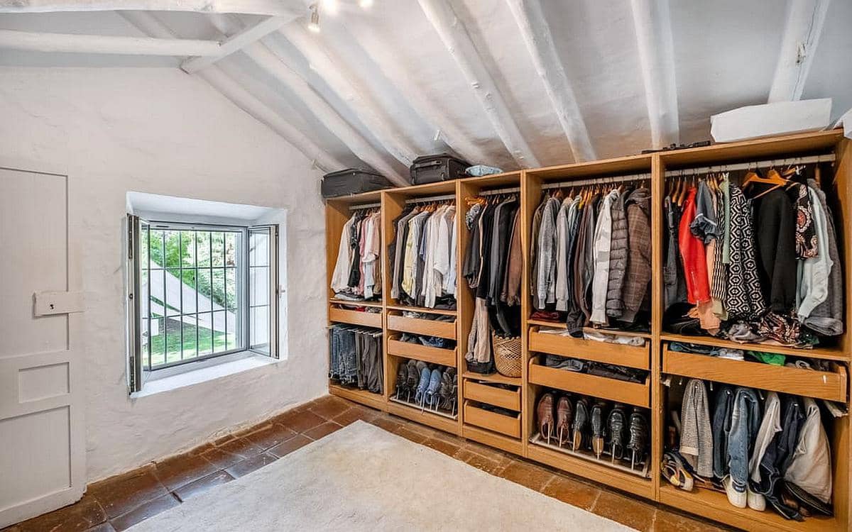 4 makuuhuone Maalaistalo myytävänä paikassa Coin - 990 000 € (Ref: 9182906)