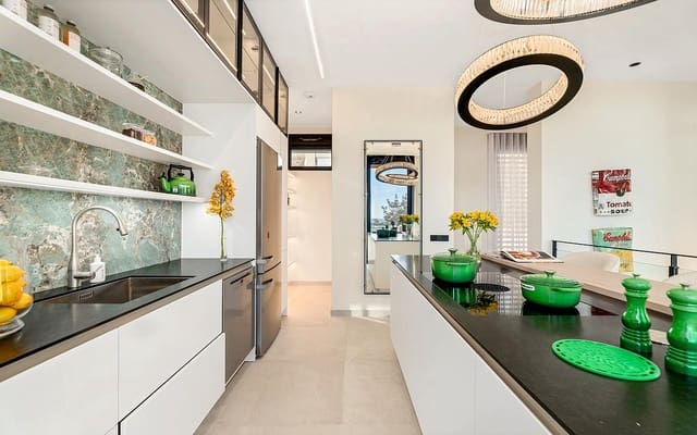 5 soverom Villa til salgs i Lomas De Marbella, Marbella med garasje - € 4 995 000 (Ref: 9182910)