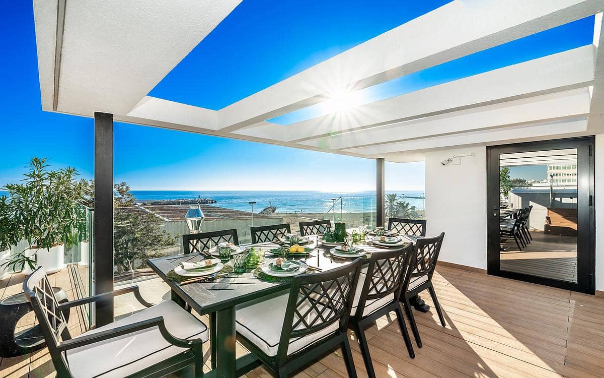 5 soverom Villa til salgs i Marbella med garasje - € 4 995 000 (Ref: 9182910)